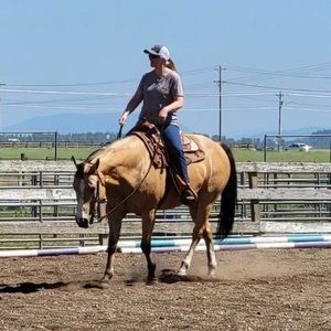 Meet your Posher, Erica